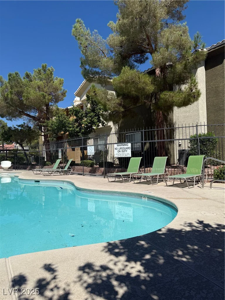 8400 Charleston, Las Vegas, NV 89117