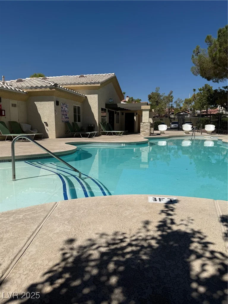 8400 Charleston, Las Vegas, NV 89117