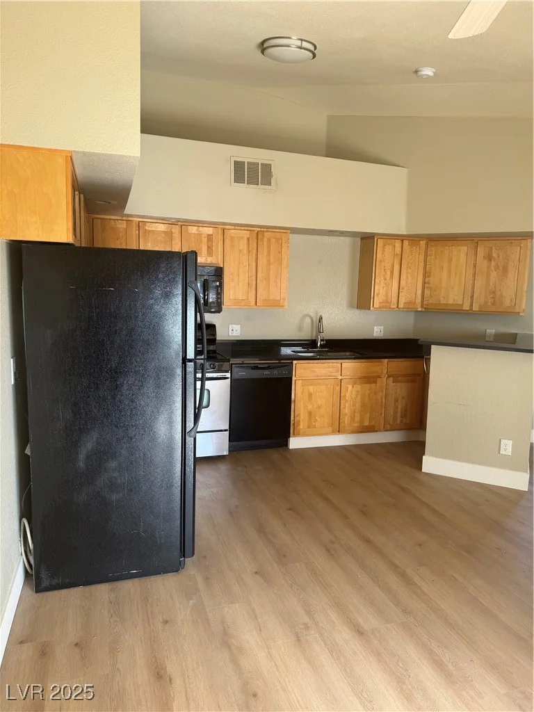 8400 Charleston, Las Vegas, NV 89117