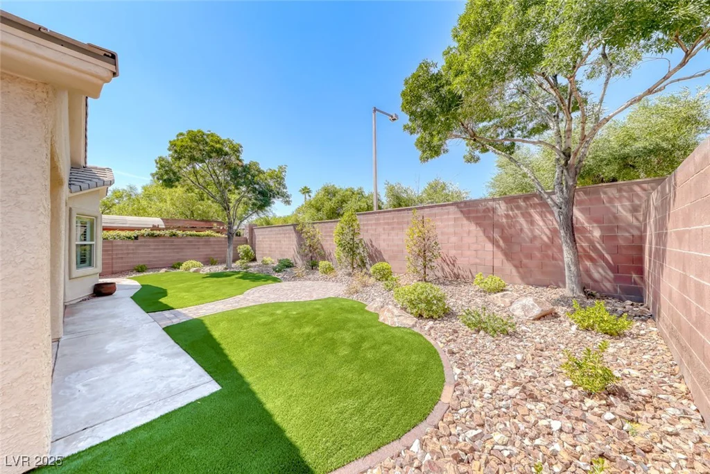 2691 Ivoryhill, Las Vegas, NV 89135