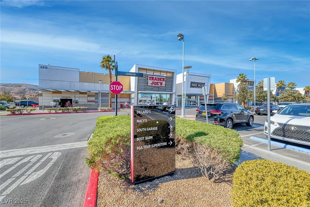 2691 Ivoryhill, Las Vegas, NV 89135