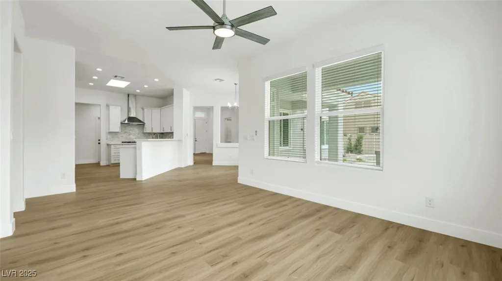 2265 Lauren, Las Vegas, NV 89134