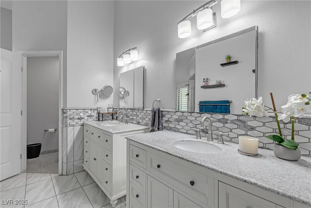 5321 Durango, Las Vegas, NV 89149