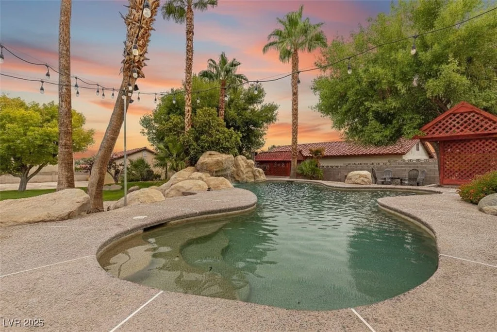 5321 Durango, Las Vegas, NV 89149