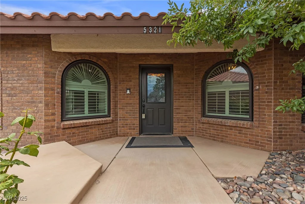 5321 Durango, Las Vegas, NV 89149