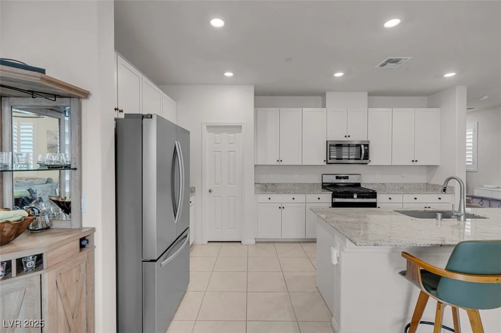 3739 Rabbit Hollow, Las Vegas, NV 89129