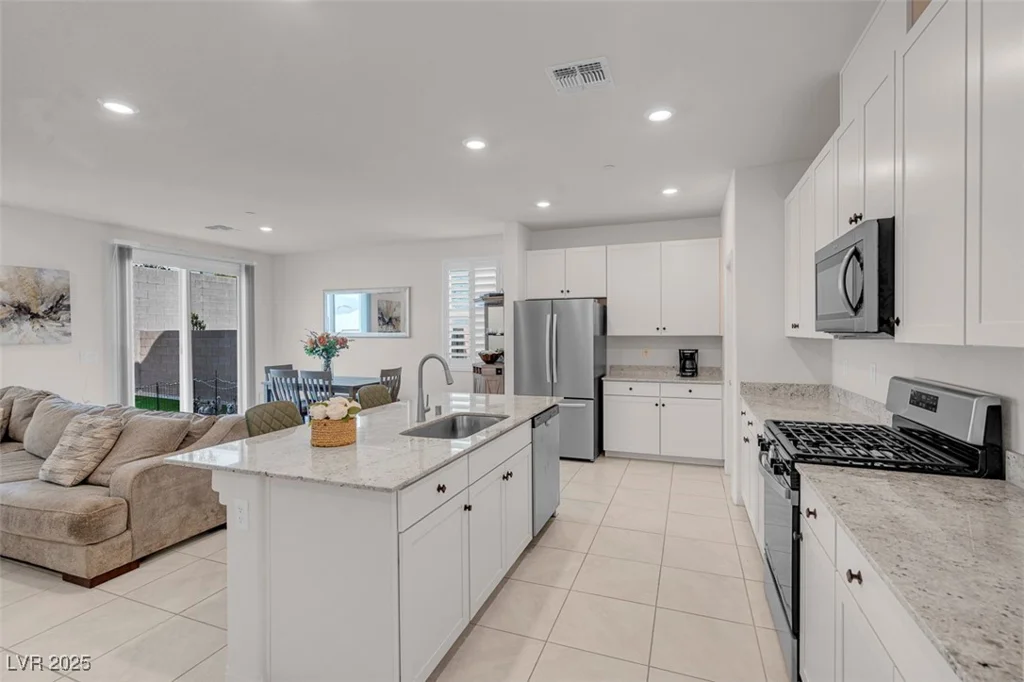 3739 Rabbit Hollow, Las Vegas, NV 89129