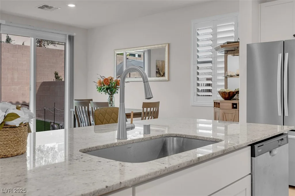3739 Rabbit Hollow, Las Vegas, NV 89129