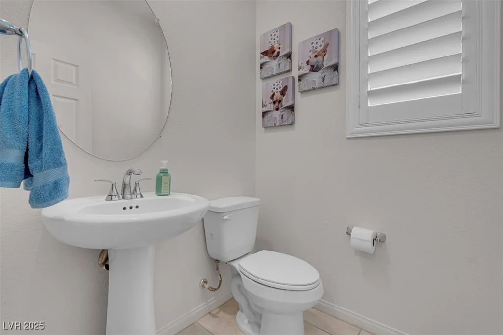 3739 Rabbit Hollow, Las Vegas, NV 89129