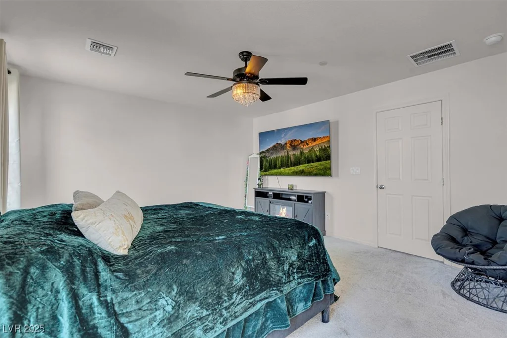 3739 Rabbit Hollow, Las Vegas, NV 89129