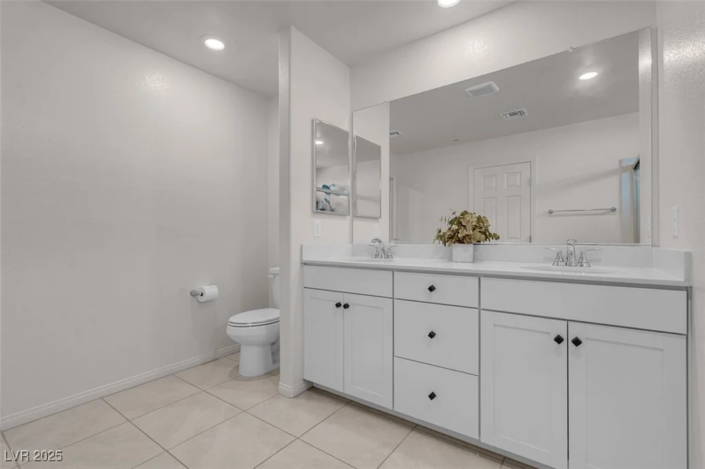 3739 Rabbit Hollow, Las Vegas, NV 89129