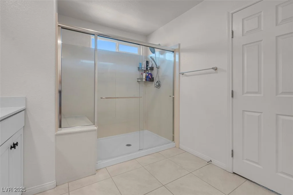 3739 Rabbit Hollow, Las Vegas, NV 89129