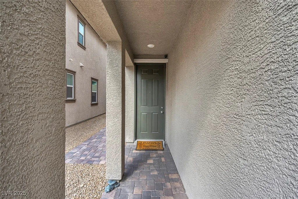 3739 Rabbit Hollow, Las Vegas, NV 89129