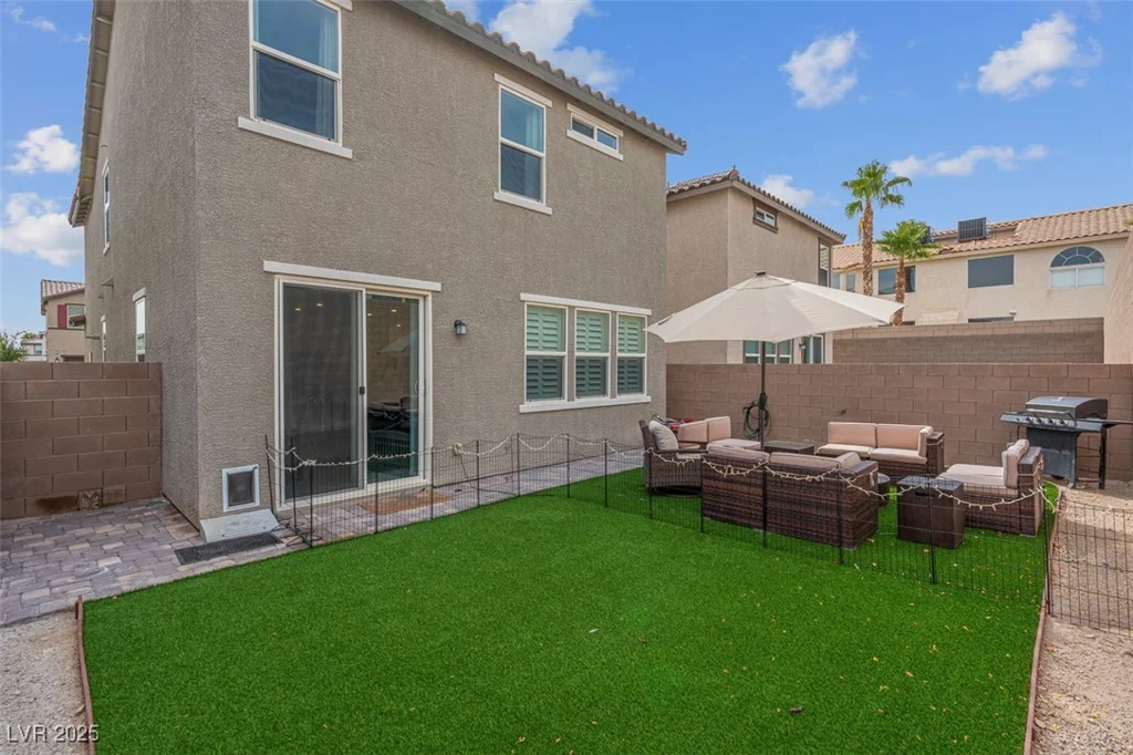 3739 Rabbit Hollow, Las Vegas, NV 89129