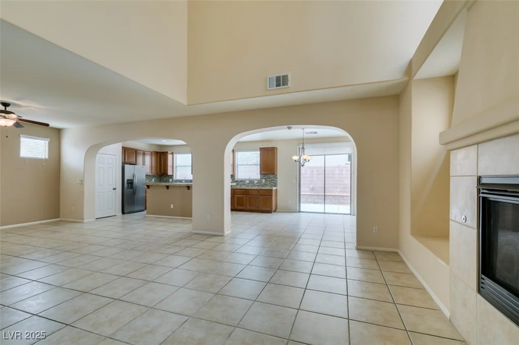 6067 Doroca, Las Vegas, NV 89148