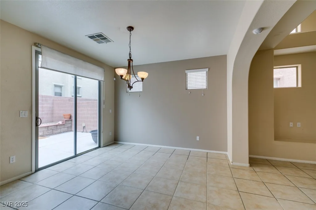 6067 Doroca, Las Vegas, NV 89148