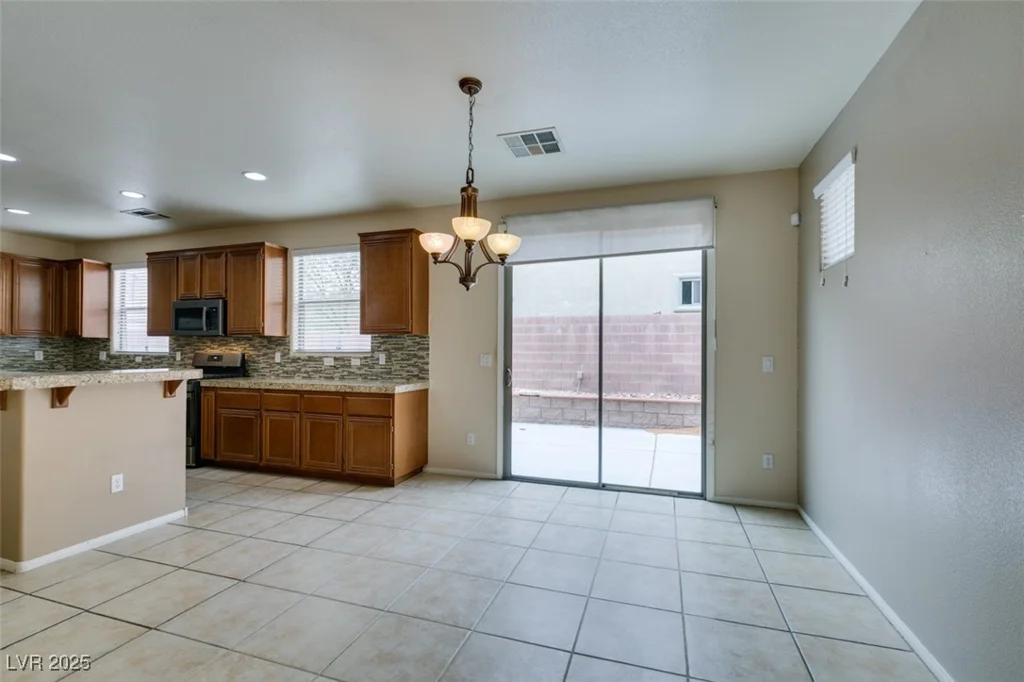 6067 Doroca, Las Vegas, NV 89148