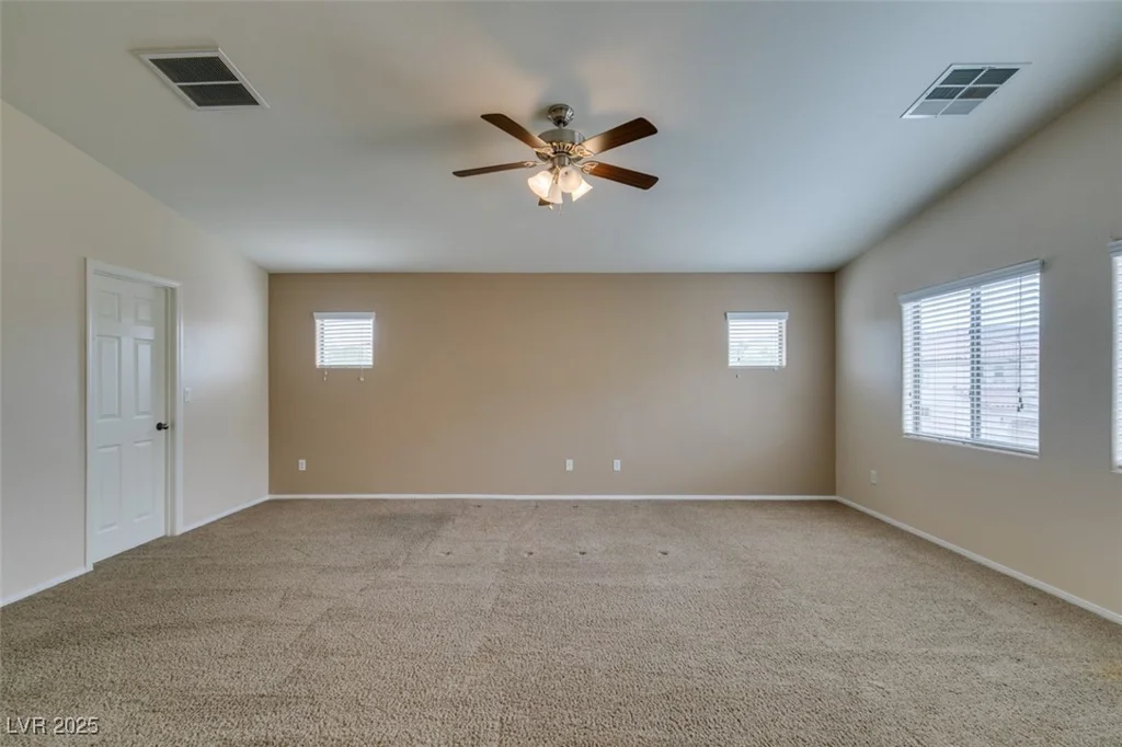 6067 Doroca, Las Vegas, NV 89148