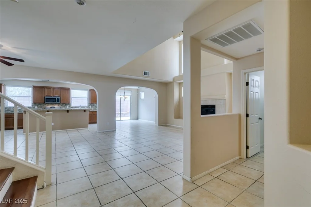 6067 Doroca, Las Vegas, NV 89148