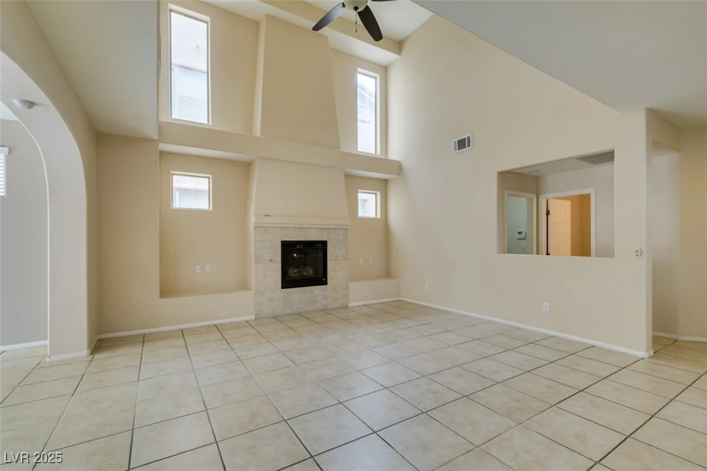 6067 Doroca, Las Vegas, NV 89148