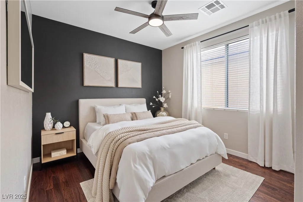 9807 Red Deer, Las Vegas, NV 89143