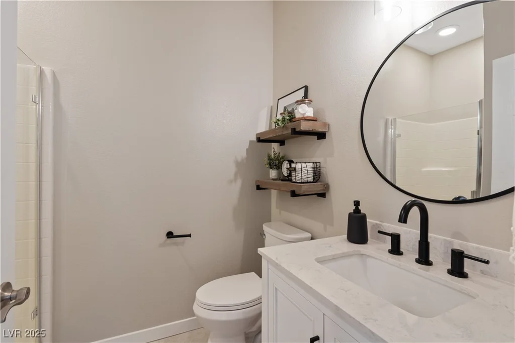 9807 Red Deer, Las Vegas, NV 89143