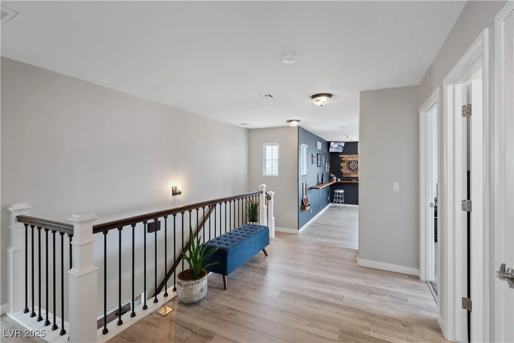 9807 Red Deer, Las Vegas, NV 89143