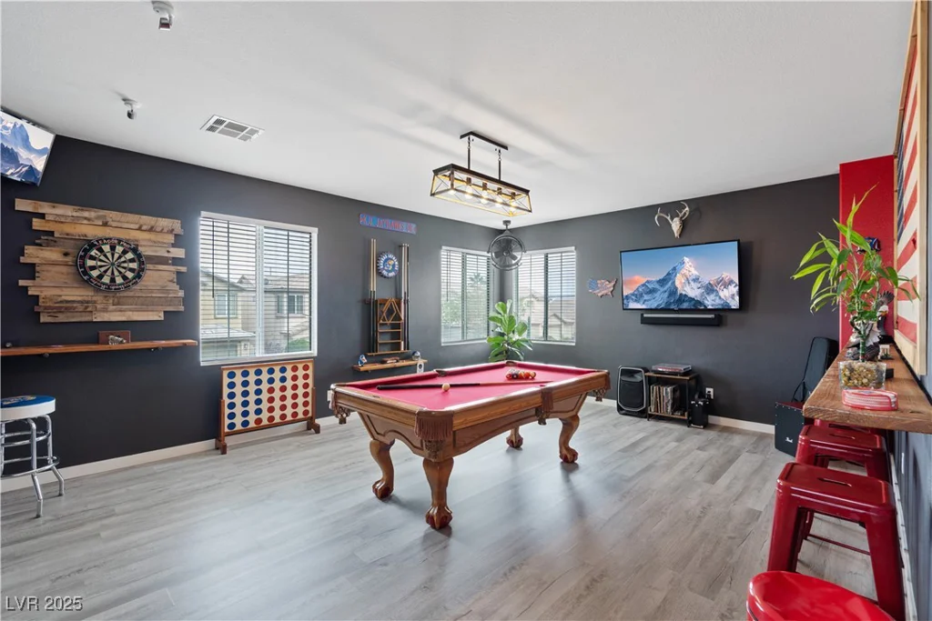 9807 Red Deer, Las Vegas, NV 89143