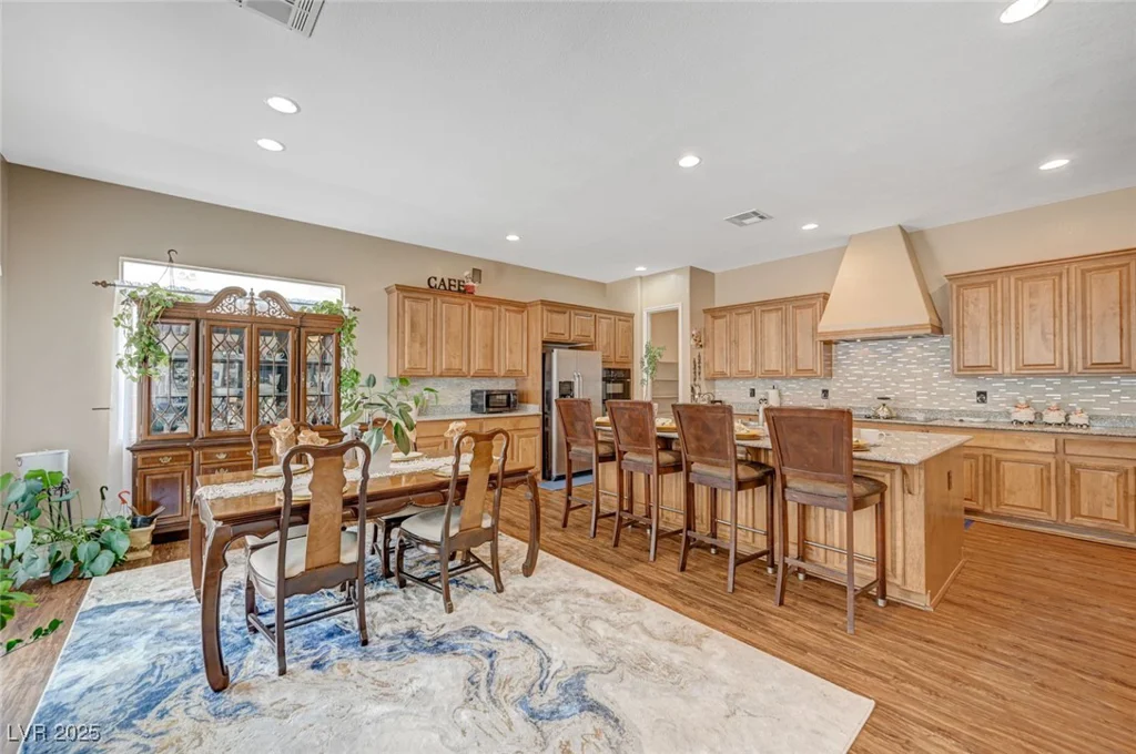 5698 Hoptree, Pahrump, NV 89061