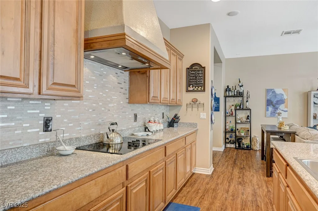 5698 Hoptree, Pahrump, NV 89061