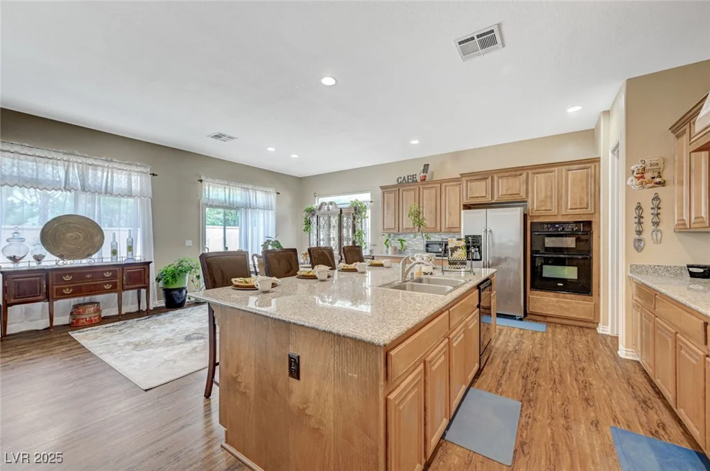 5698 Hoptree, Pahrump, NV 89061