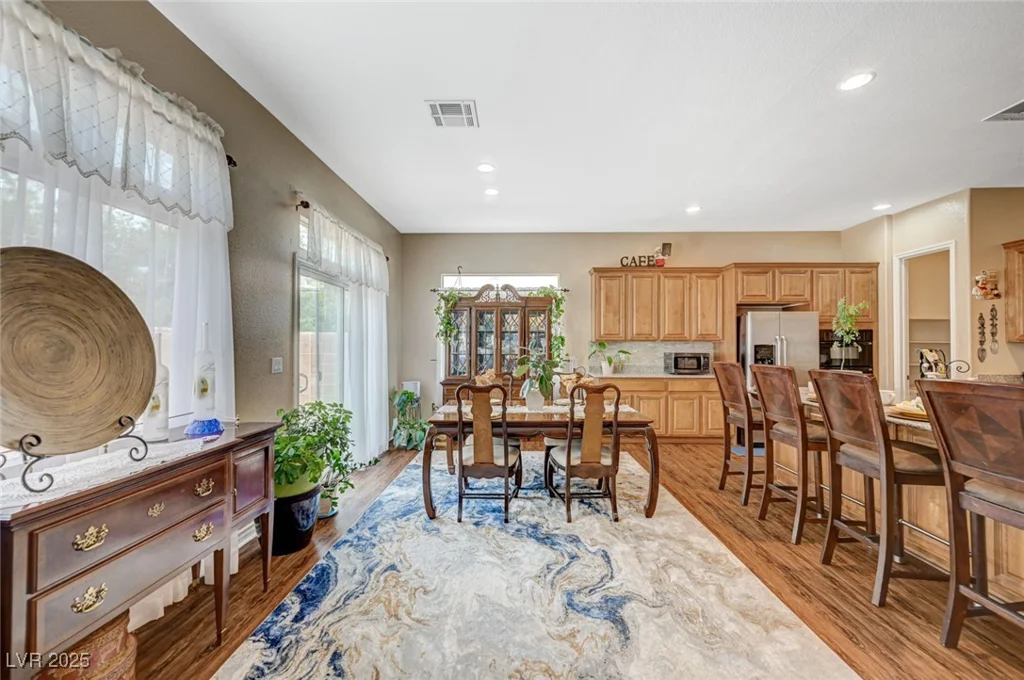 5698 Hoptree, Pahrump, NV 89061