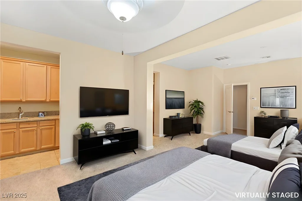 909 Aspen Hollow, North Las Vegas, NV 89084