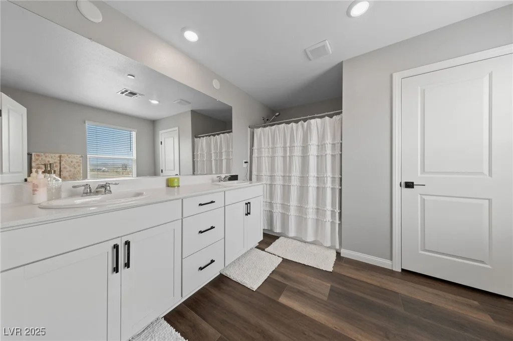 6915 Elysian Valley, Las Vegas, NV 89113