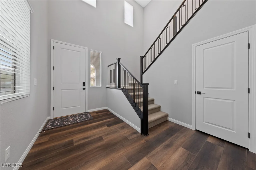 6915 Elysian Valley, Las Vegas, NV 89113