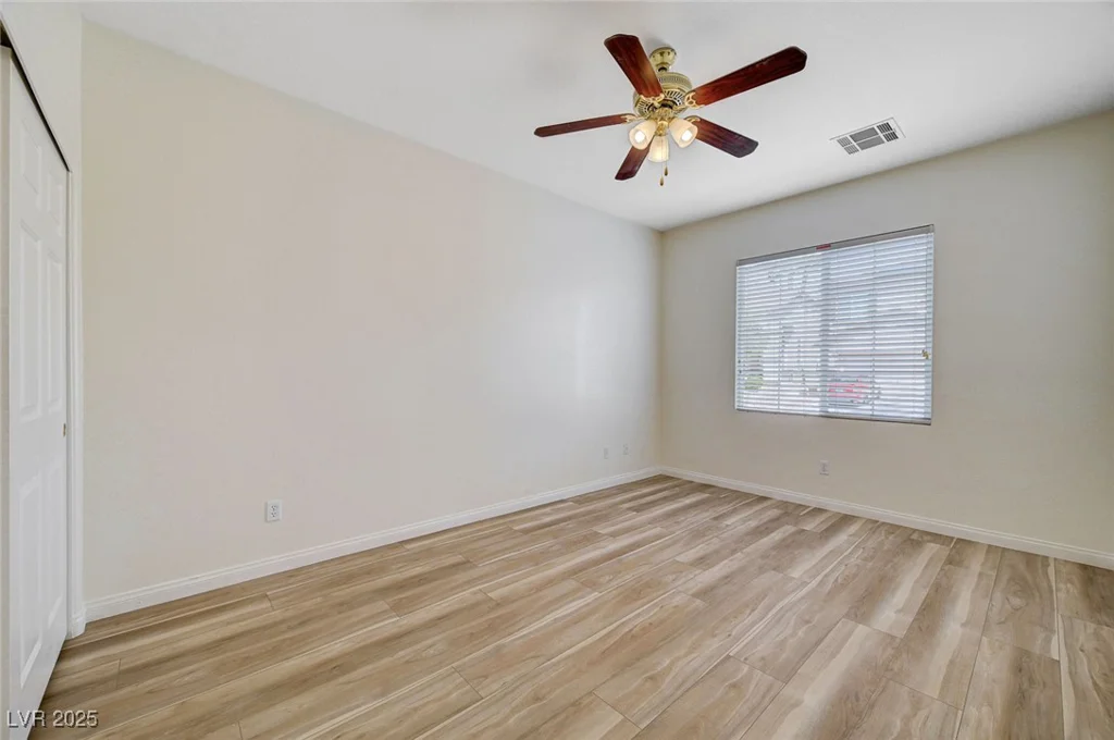 7805 Red Leaf, Las Vegas, NV 89131