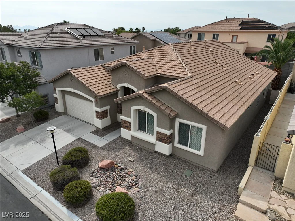 7805 Red Leaf, Las Vegas, NV 89131