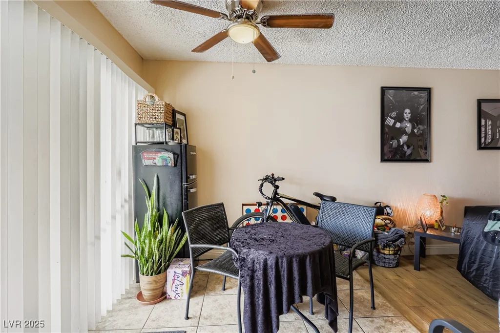 1405 Vegas Valley, Las Vegas, NV 89169