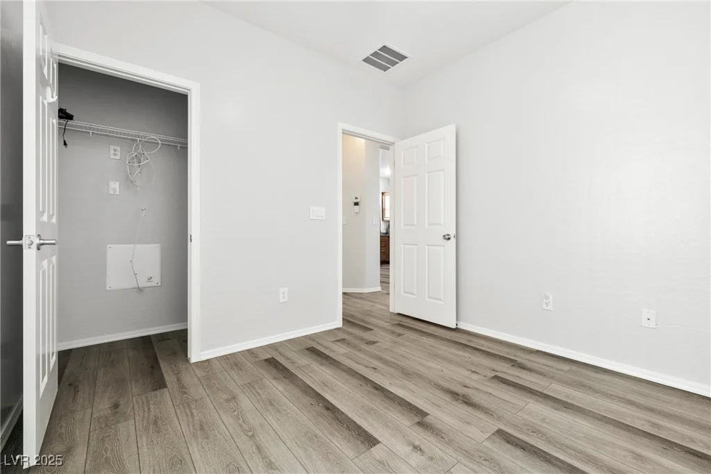 2540 Eclipsing Stars, Henderson, NV 89044