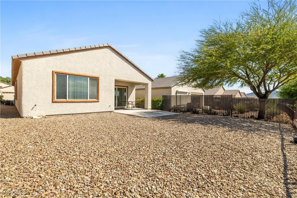 2540 Eclipsing Stars, Henderson, NV 89044
