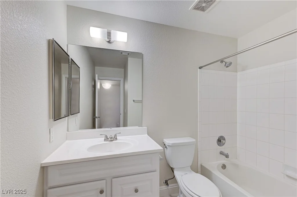 2052 Gravel Hill, Las Vegas, NV 89117