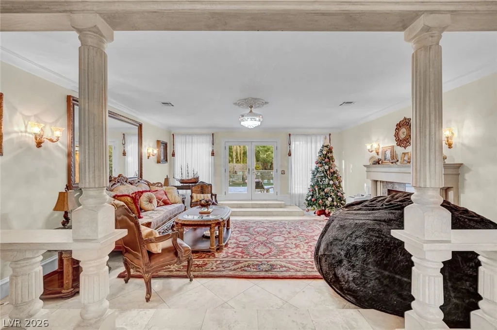 7258 Loma Alta, Las Vegas, NV 89120