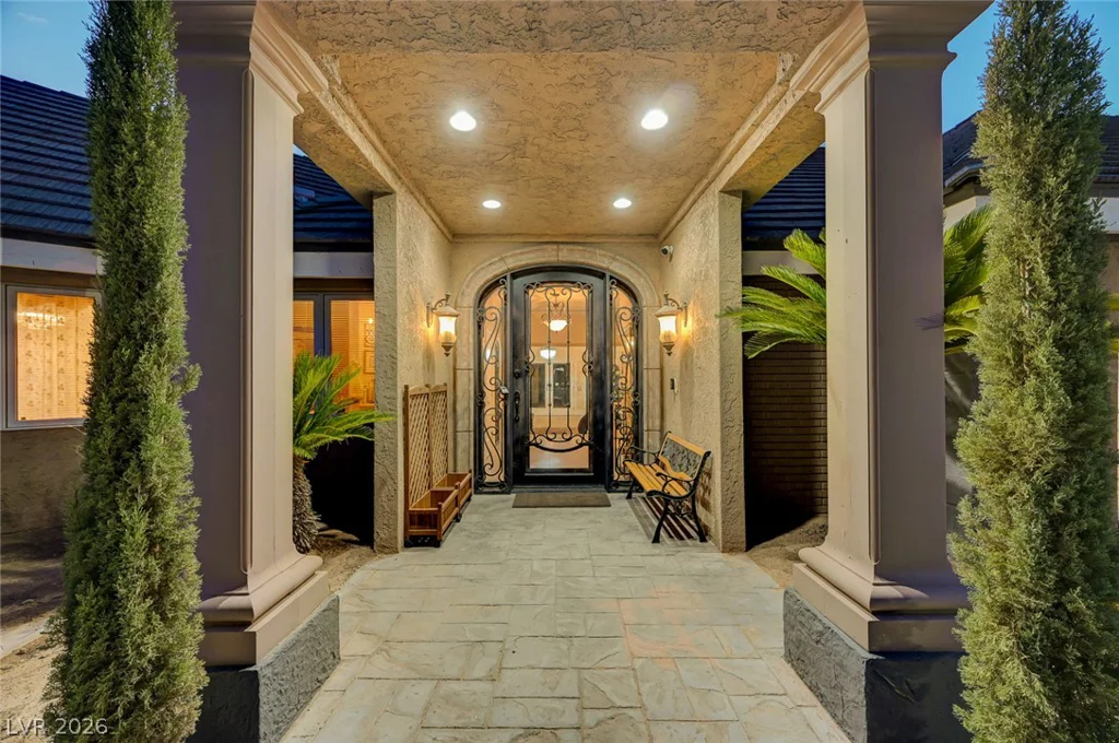 7258 Loma Alta, Las Vegas, NV 89120