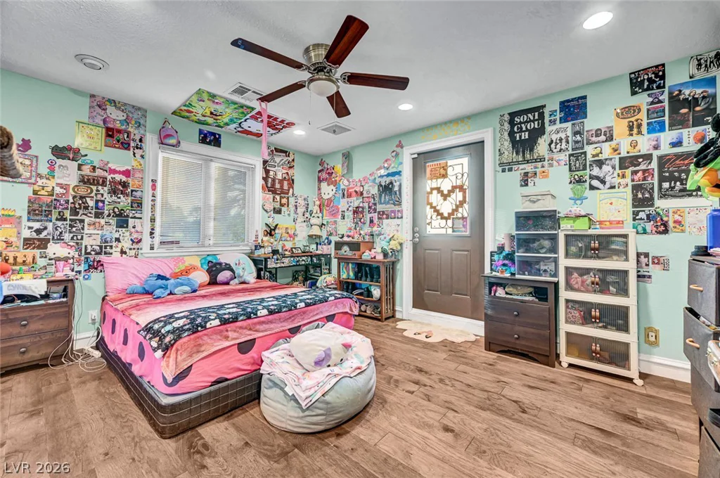 7258 Loma Alta, Las Vegas, NV 89120