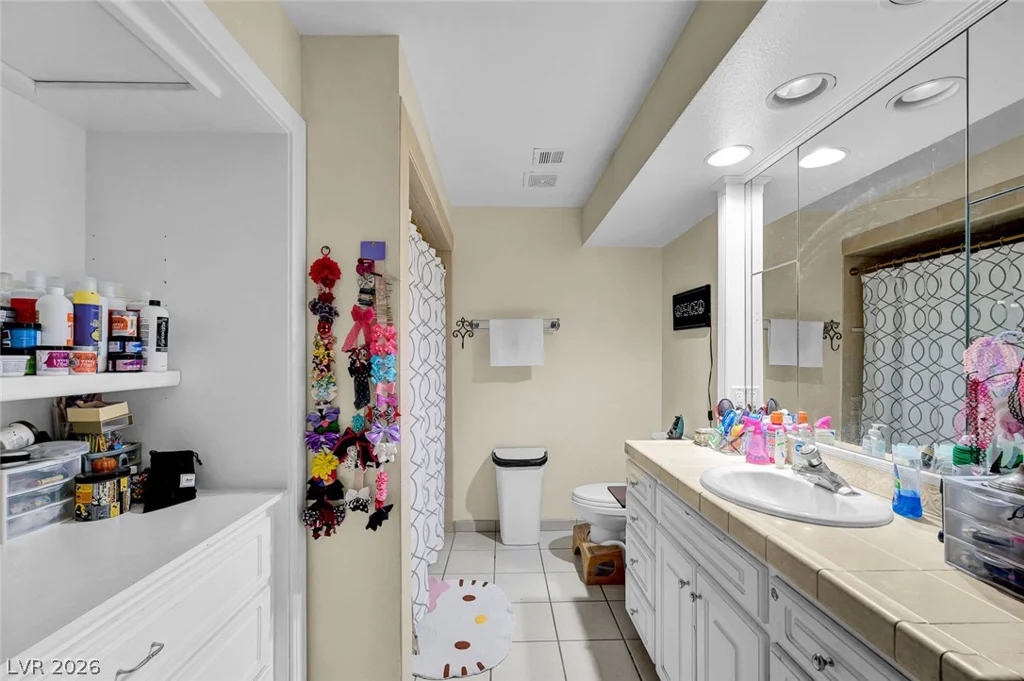 7258 Loma Alta, Las Vegas, NV 89120