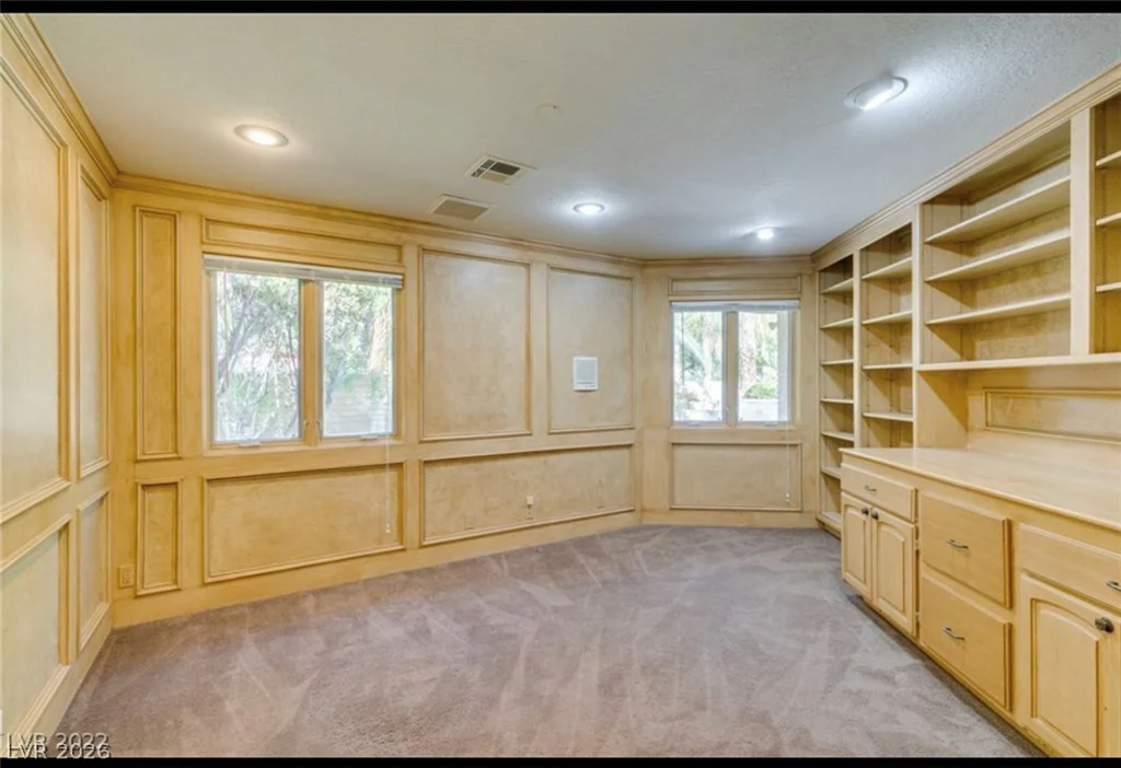 7258 Loma Alta, Las Vegas, NV 89120