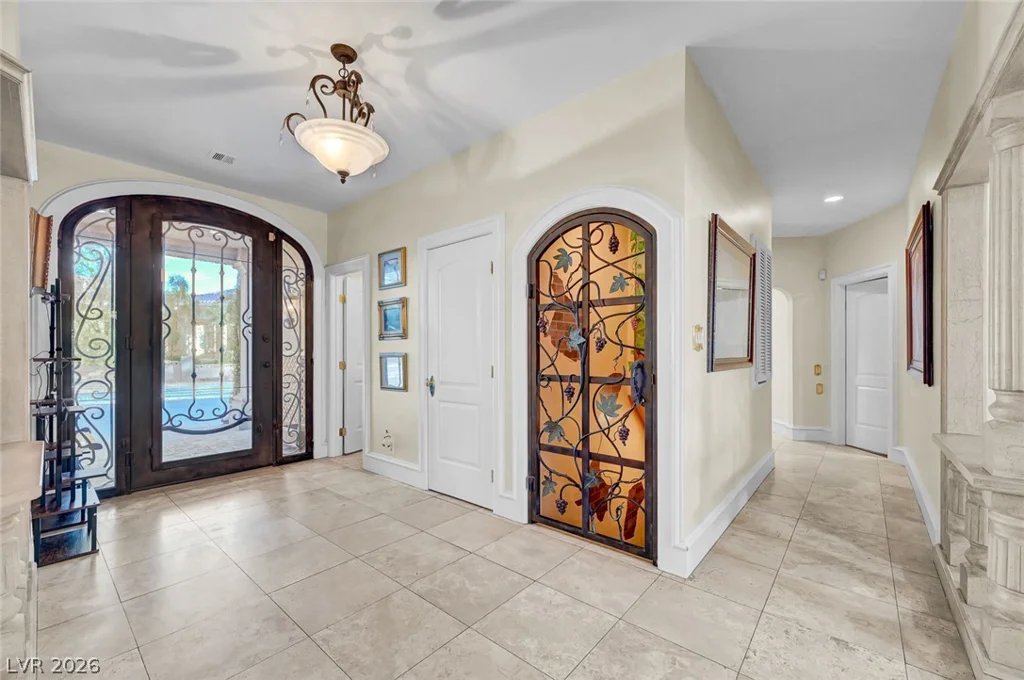 7258 Loma Alta, Las Vegas, NV 89120