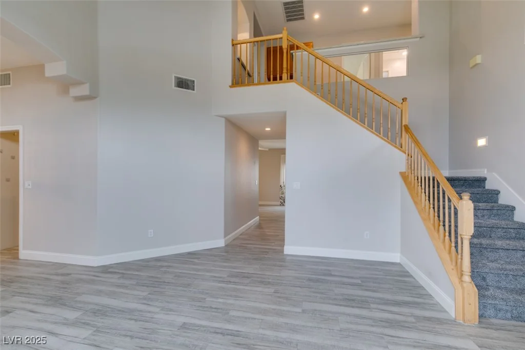 561 Castle Stone, Las Vegas, NV 89123