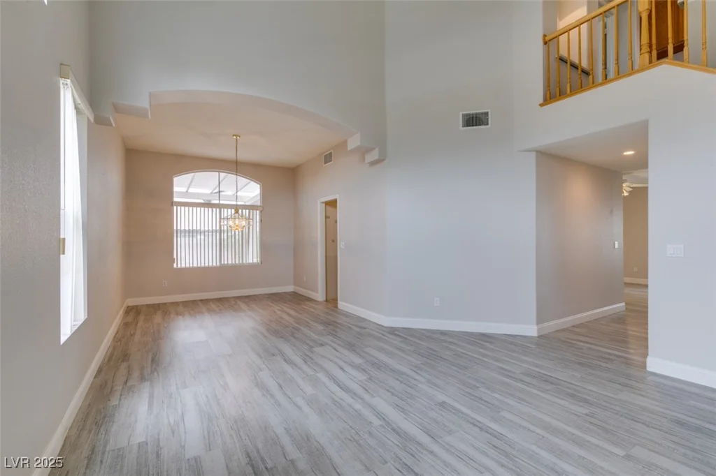 561 Castle Stone, Las Vegas, NV 89123