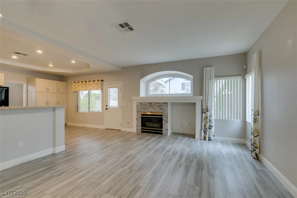 561 Castle Stone, Las Vegas, NV 89123